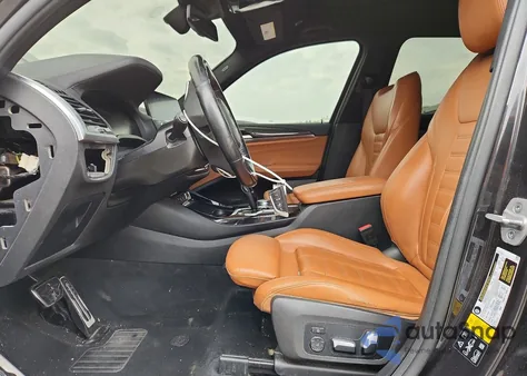 2021 BMW X3 xDrivem40I z USA, uszkodzony, nr VIN 5UXTY9C07M9F31639